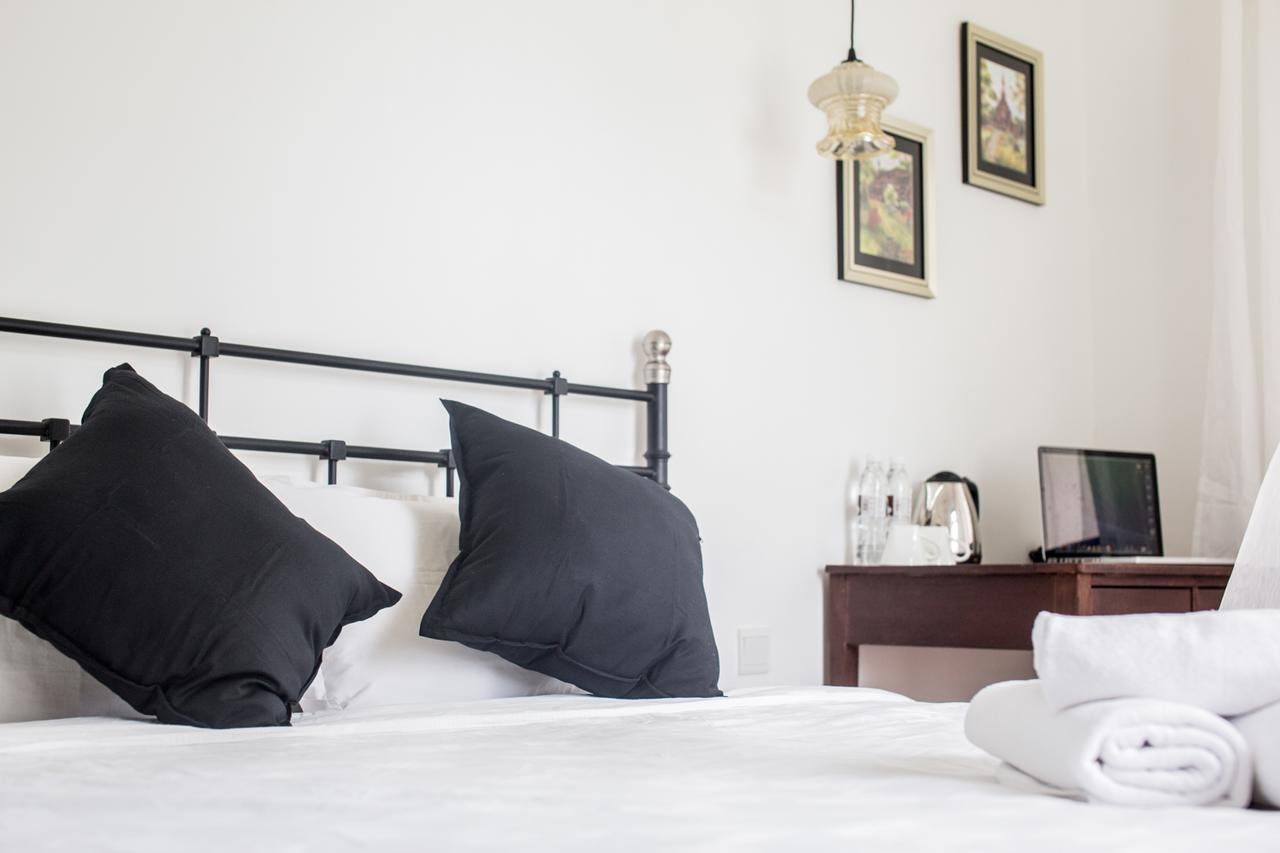 The Marian Boutique Lodging House Кучинг Екстериор снимка