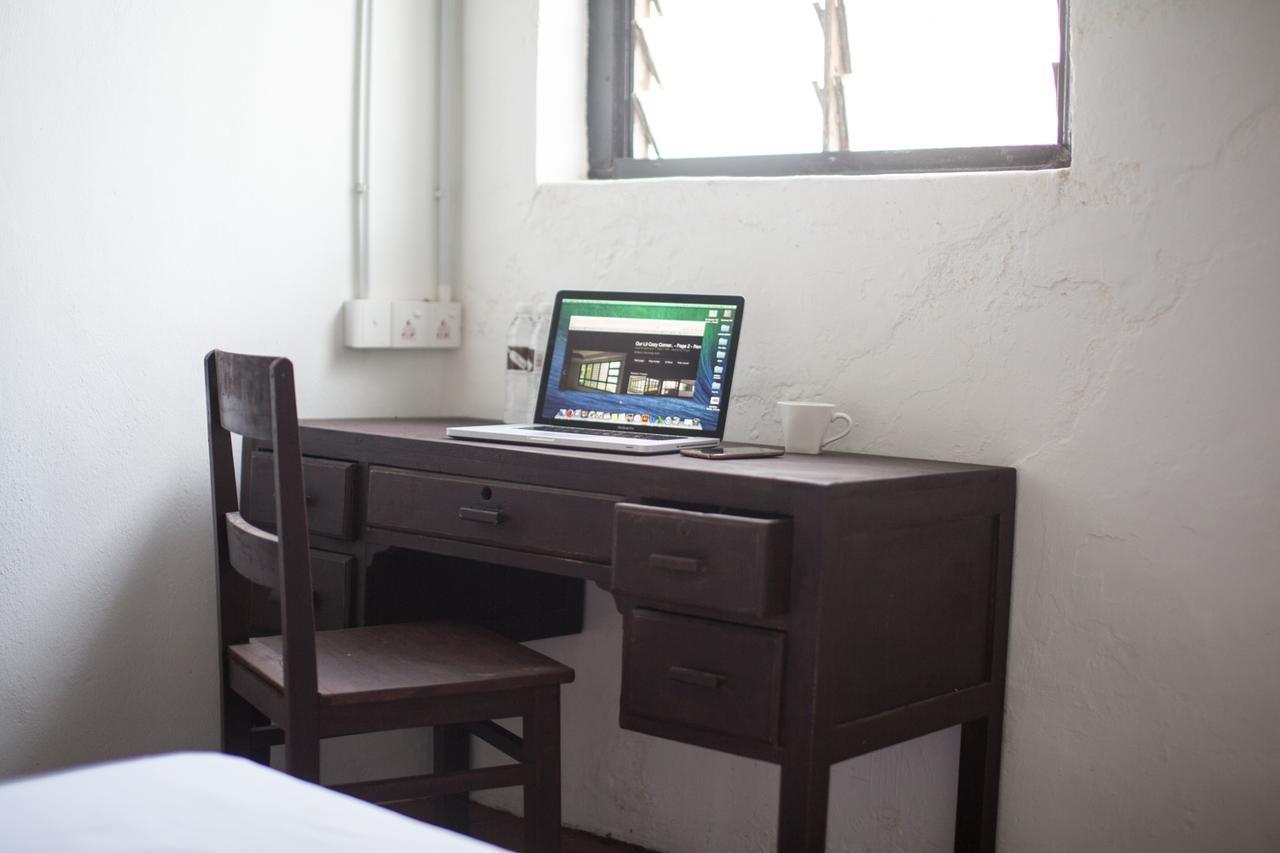 The Marian Boutique Lodging House Кучинг Екстериор снимка