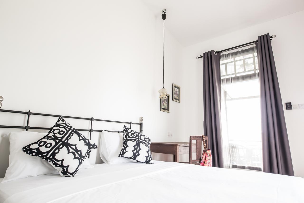 The Marian Boutique Lodging House Кучинг Екстериор снимка