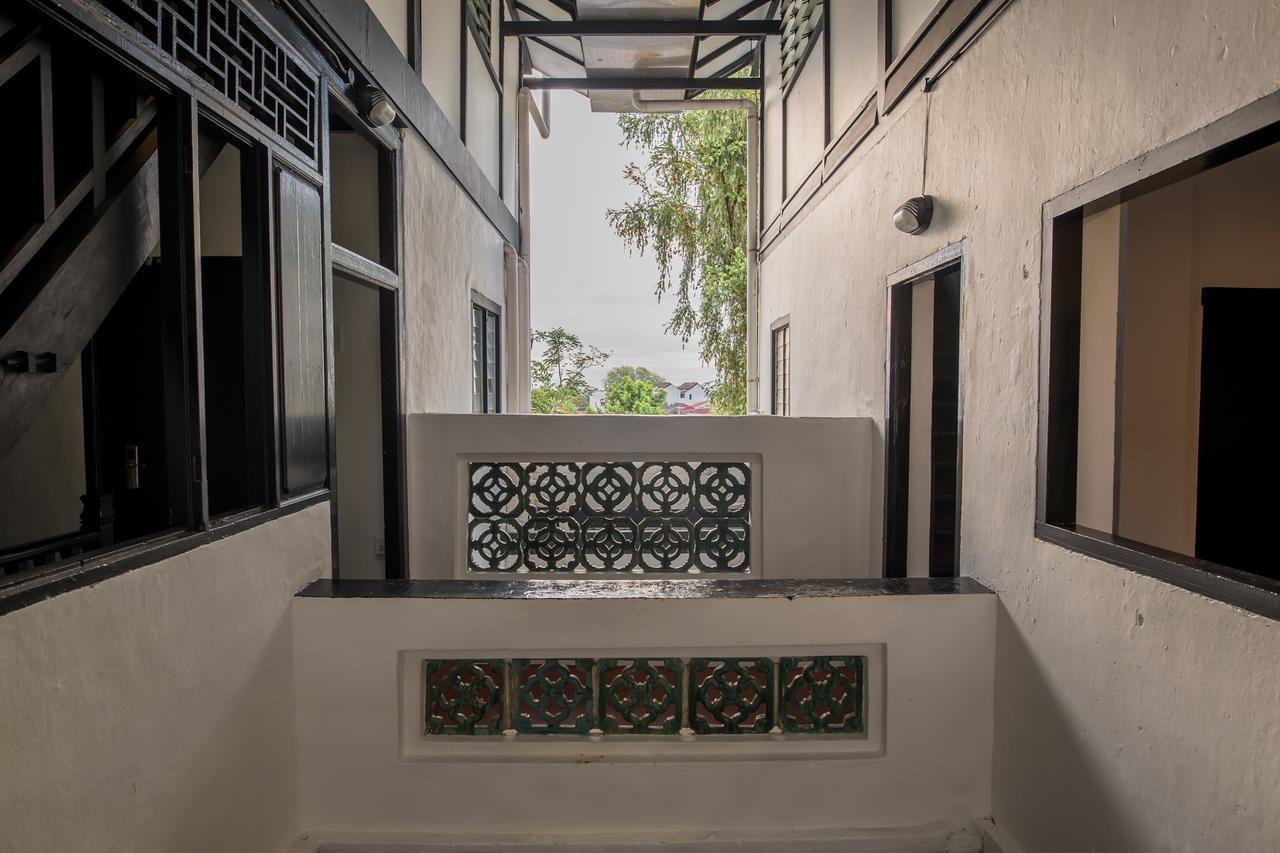 The Marian Boutique Lodging House Кучинг Екстериор снимка